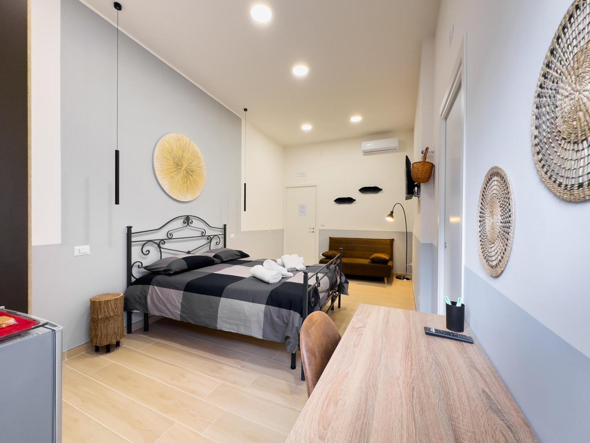 Real Poggio Hotel Наполи Екстериор снимка
