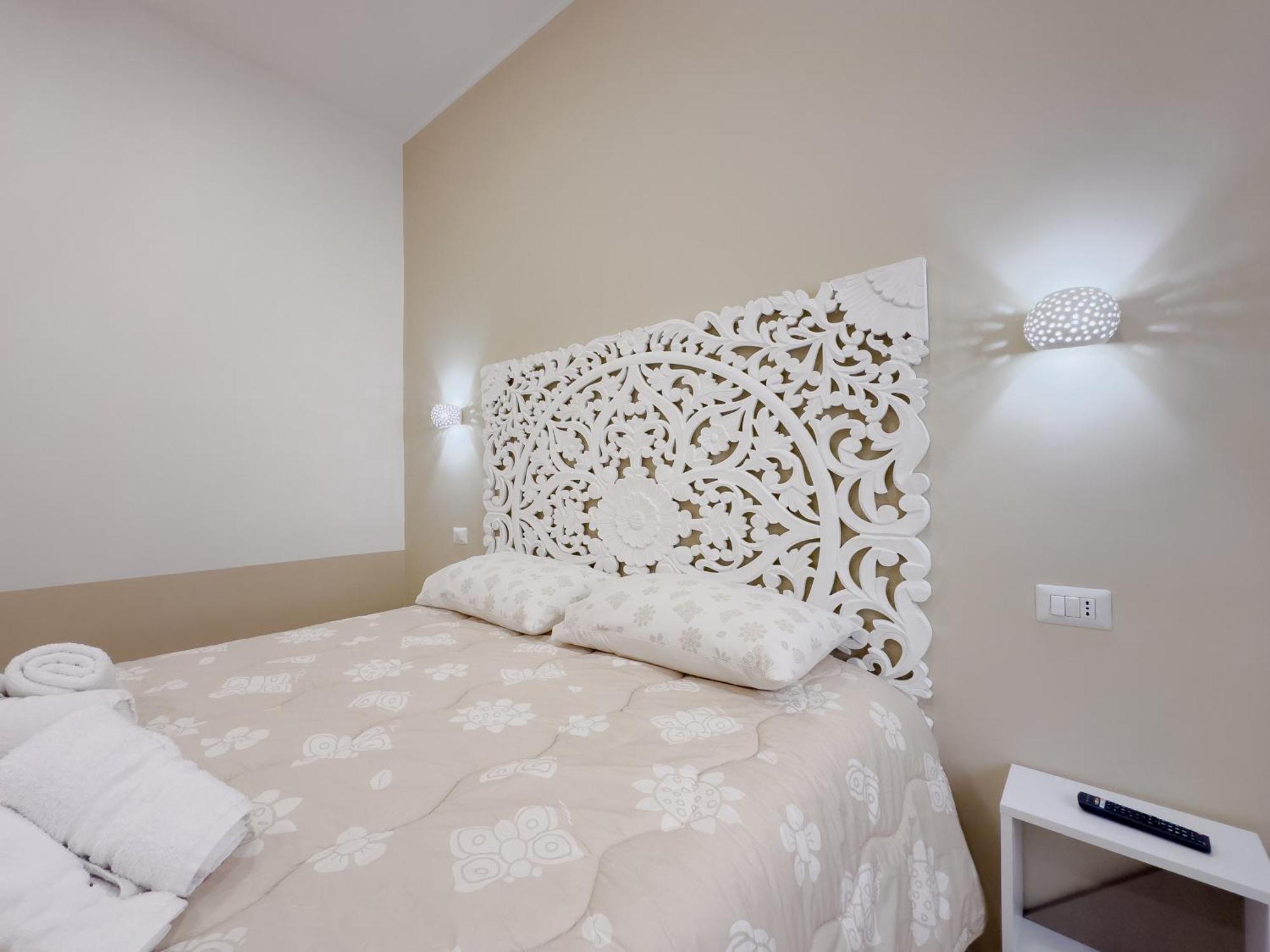 Real Poggio Hotel Наполи Екстериор снимка